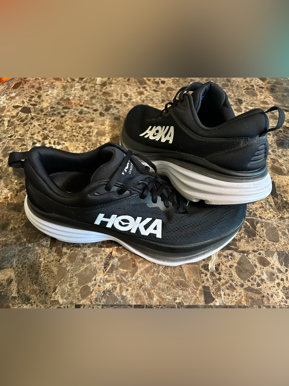 Hoka One One Bondi 8 Black Running Shoes 1127954BWHT Womens 12D Wide